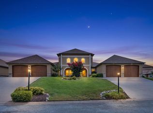 110 N Tuscany Dr, Hollister, MO 65672