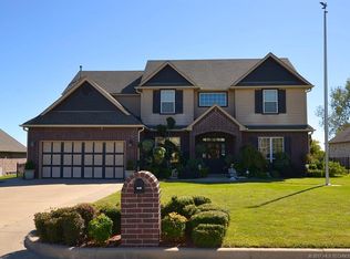 25573 Blackberry Blvd, Claremore, OK 74019