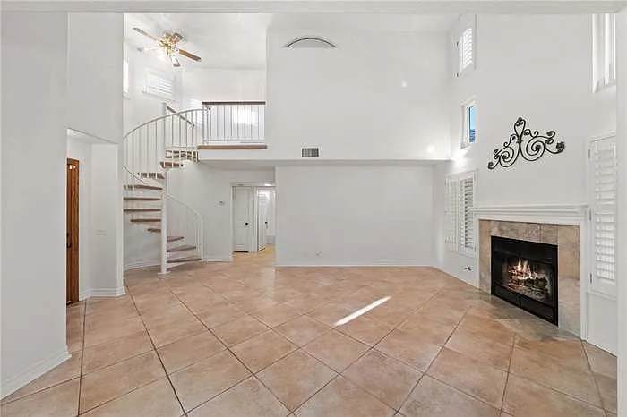 23071 Joaquin Ridge Dr #23 — Photo 22
