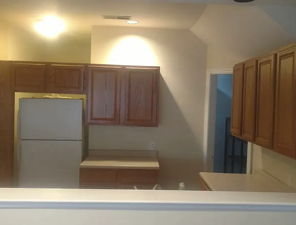 1 bed, 1000 sqft, $1,400 — Photo 3