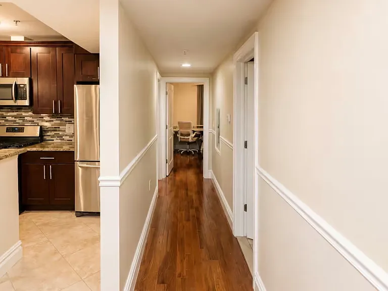 2514 West St #3B — Photo 4