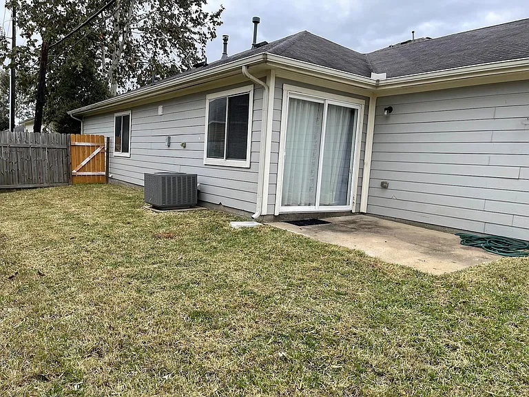 1603 Nichole Woods Dr — Photo 29