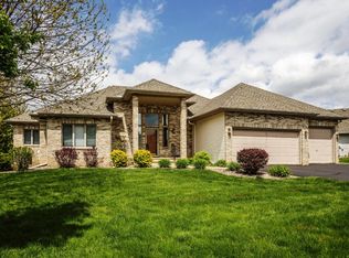 2405 Donegal Way, Hudson, WI 54016