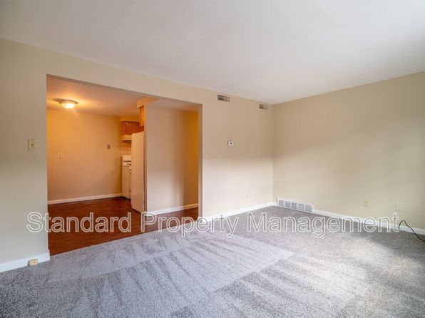 576 Taunton Pl APT 6