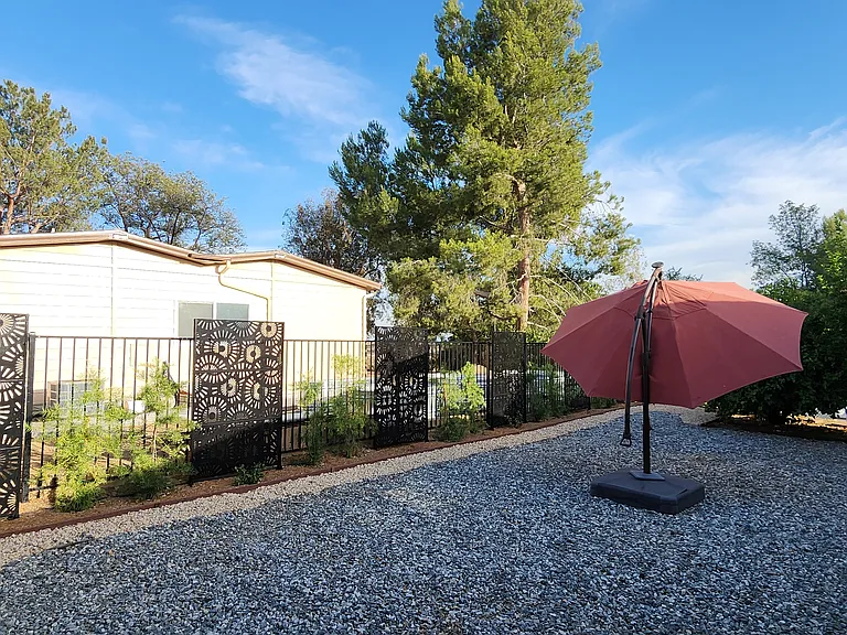 Rosedale Dr — Photo 33