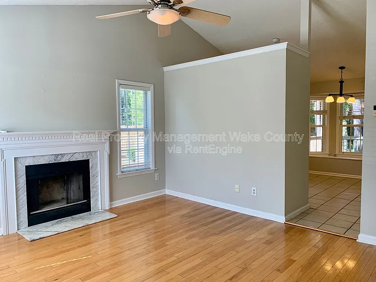 609 Stinson Ave — Photo 3