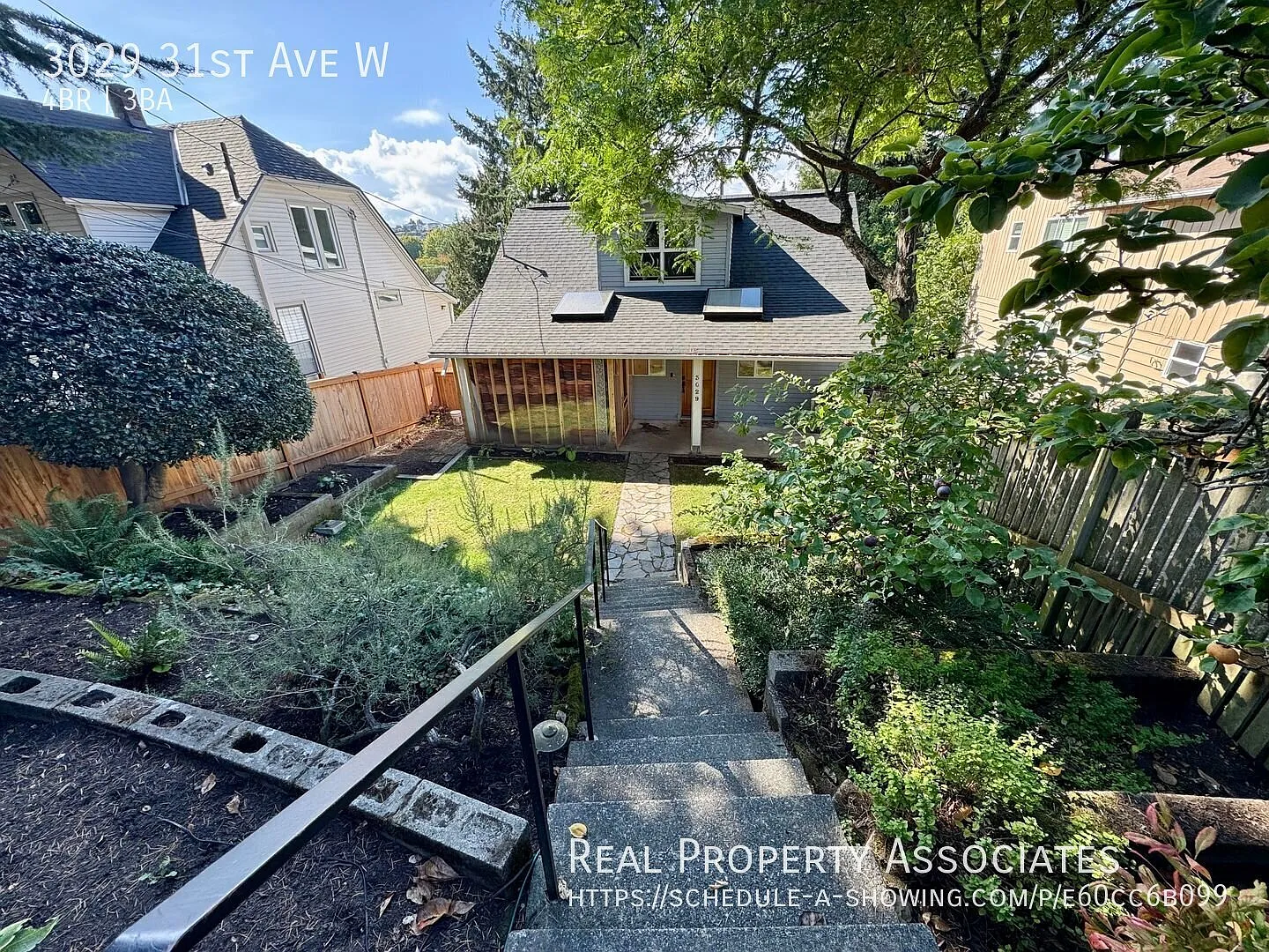 House in Magnolia — Photo 1