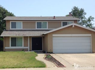 212 Millbrook Way, Vacaville, CA