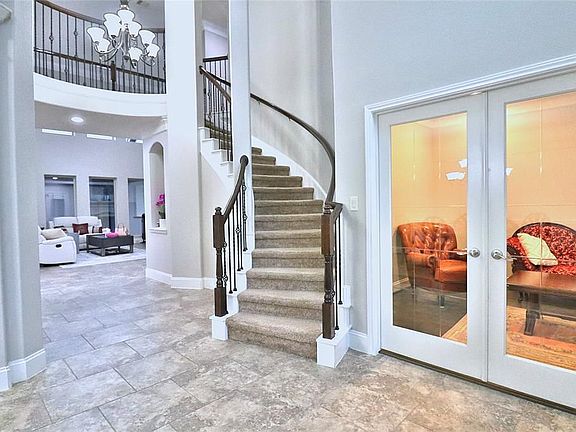 5th image of 13433 Vintage Trail Ln