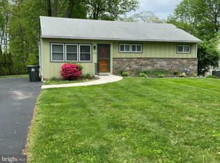 518 Media Line Rd, Newtown Square, PA 19073