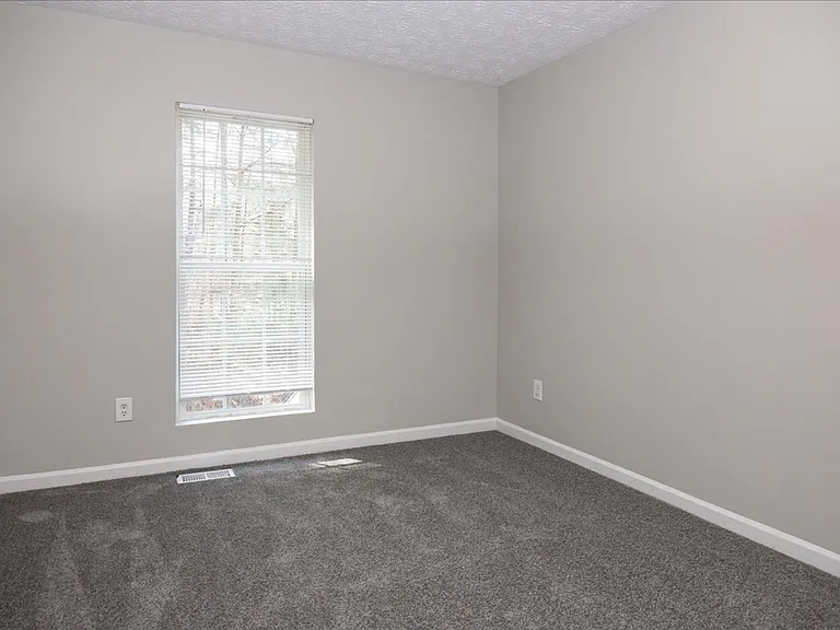 3906 Waldrop Ln — Photo 14