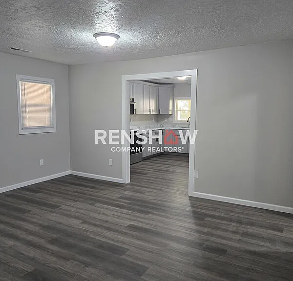 203 McKnight St — Photo 3