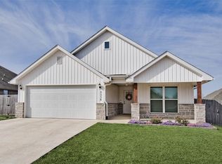 5338 Clear Springs Ave, Springdale, AR 72762