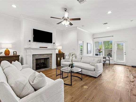 4th image of 3046 Creekstone Way