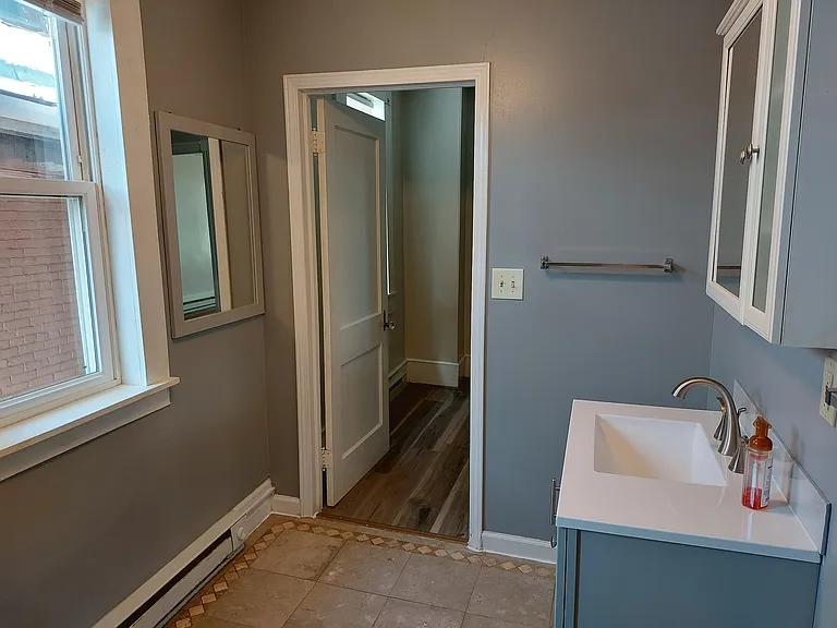 209 Lincoln Way E — Photo 2