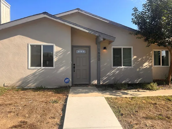 1600 N Goddard St, Visalia, CA 93292