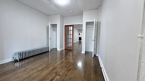 164 Sterling Ave #D162 Photo 1