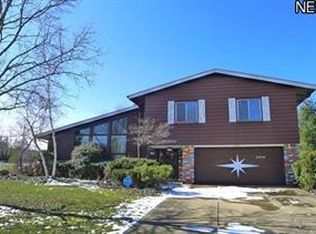 2650 Buckhurst Dr, Beachwood, OH