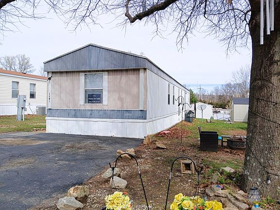 3rd image of 1641 S Golden Cir