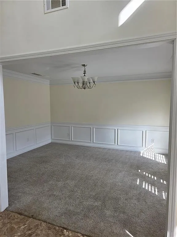 4 bed, 3.0 bath, 3038 sqft, $2,600 — Photo 2