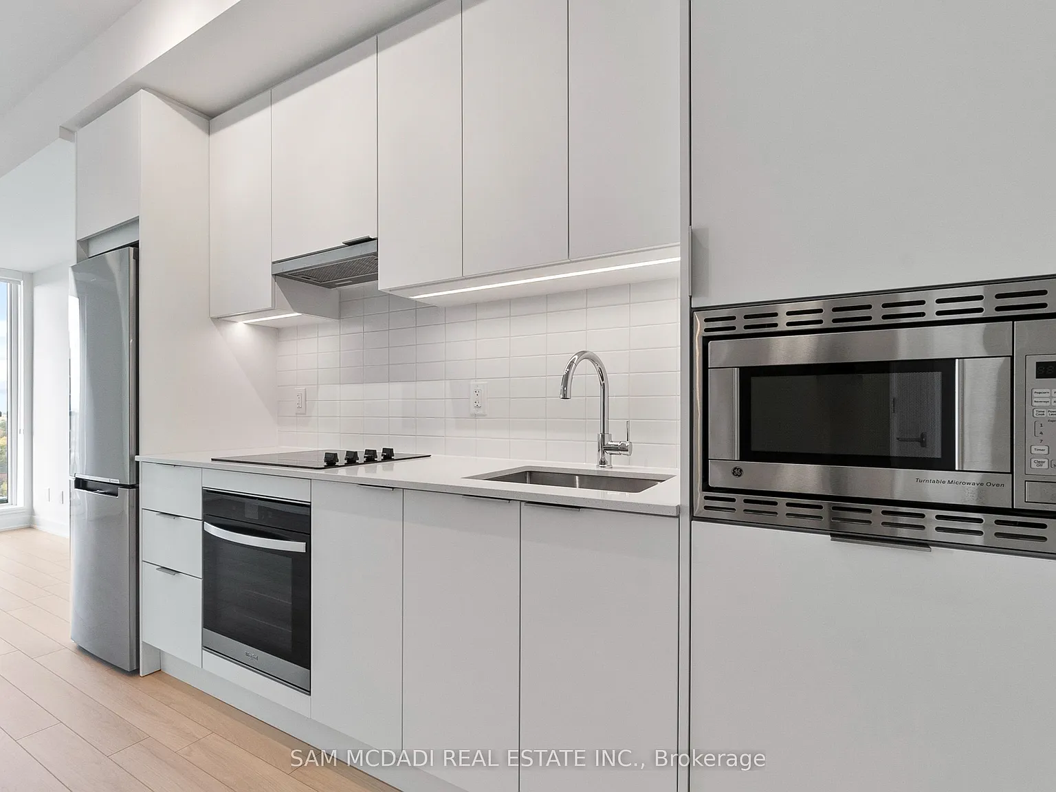 2 bed, $2,200 — Photo 4