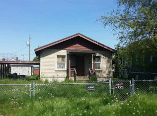 433 W 5th St, Port Angeles, WA