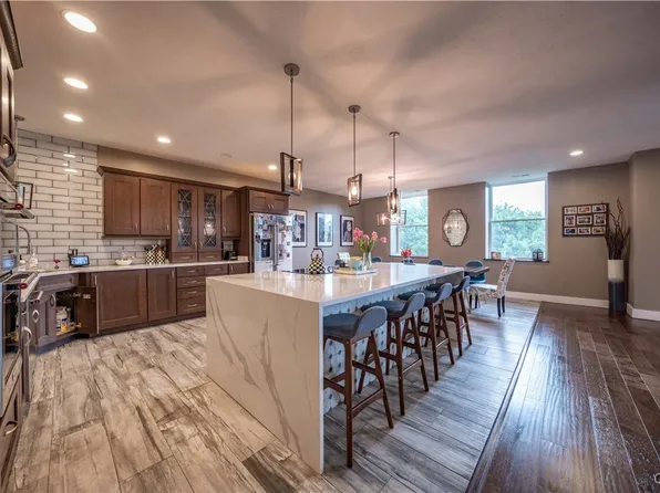 10 Foery Dr APT 401, Utica, NY 13501