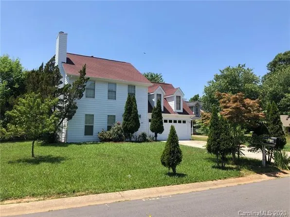 8019 Glencannon Dr, Charlotte, NC 28227