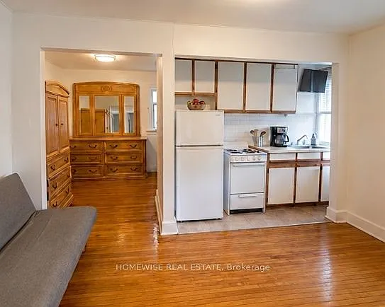 33 Maitland St #302 — Photo 3
