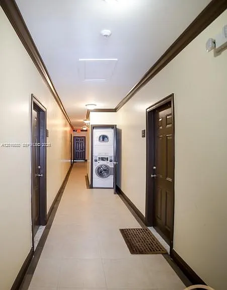 53 NE 49th St #4 — Photo 7