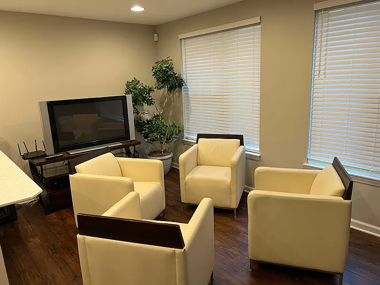 13086 Grand Vue Dr — Photo 14
