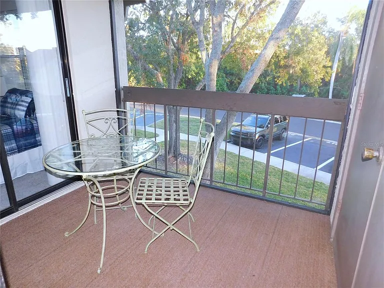 218 Woodlake Wynde #218 — Photo 12