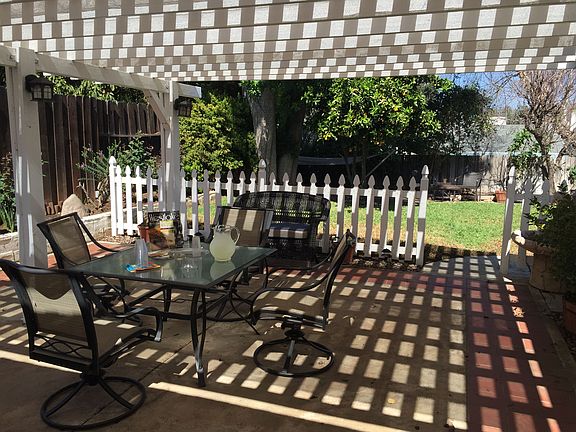 3rd image of 3933 Coronado Cir