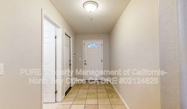 132 Treadway Ct — Photo 9