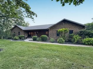 5143 Sportsman Rd, Waterloo, IL 62298