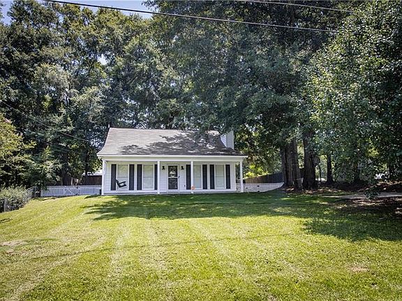 3rd image of 1223 Lee Road 437