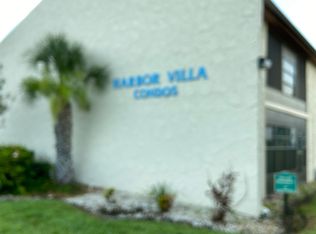 4937 Marine Pkwy APT 201, New Port Richey, FL 34652
