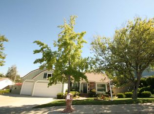 1895 Rocking Horse Dr, Simi Valley, CA 93065