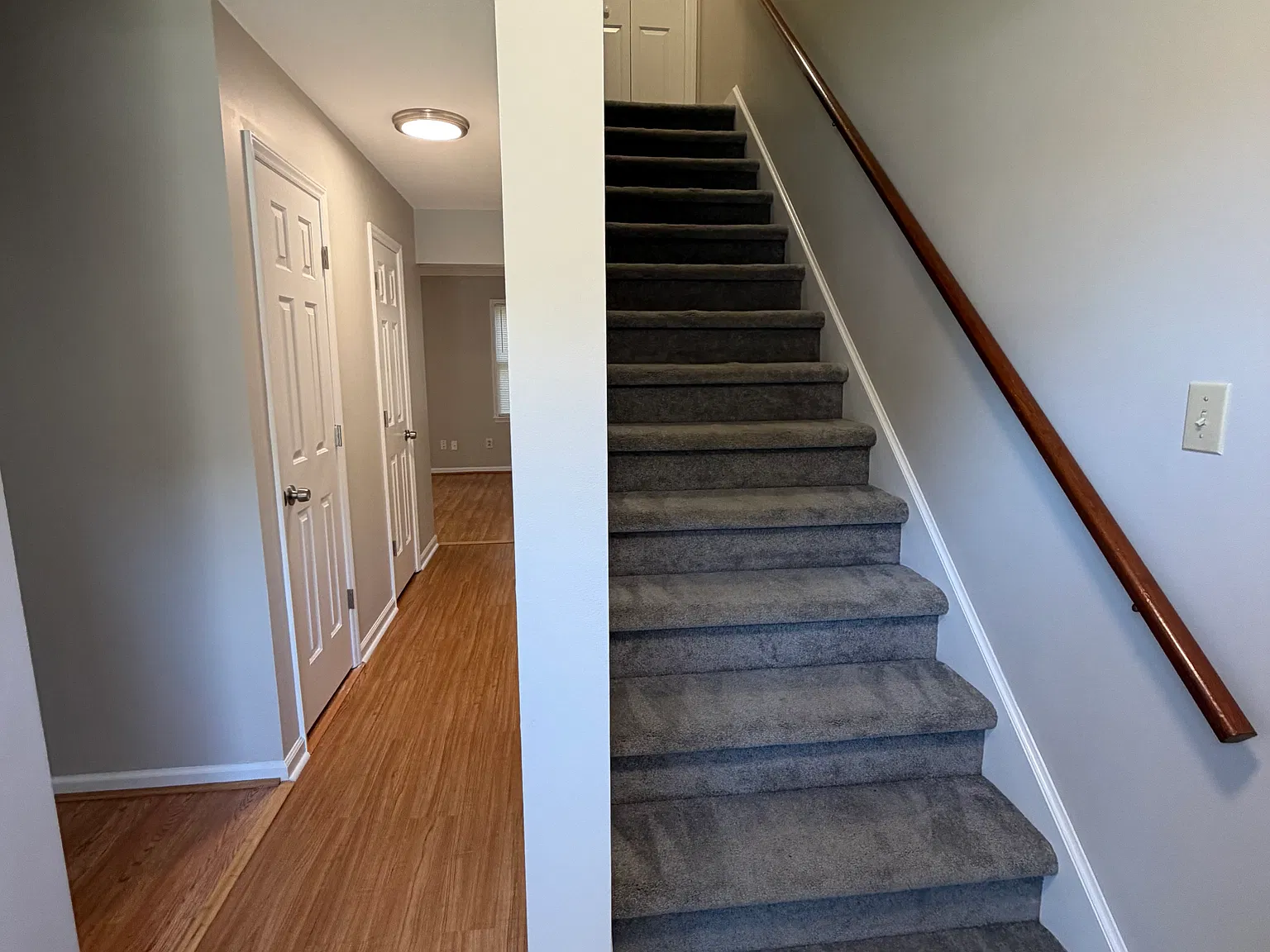 3 bed, 2.5 bath, 1320 sqft, $1,550 — Photo 3