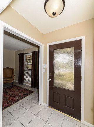 4th image of 1103 Jack Pine Dr