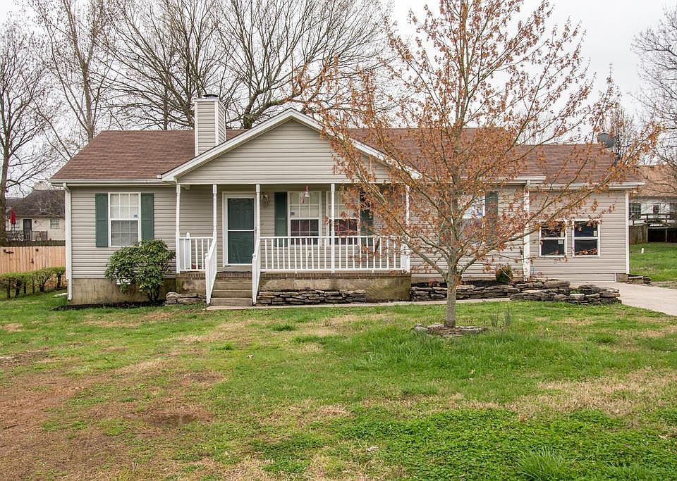 1st image of 205 Riverwood Dr