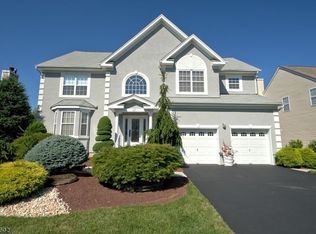 43 Winding Way, Princeton, NJ 08540