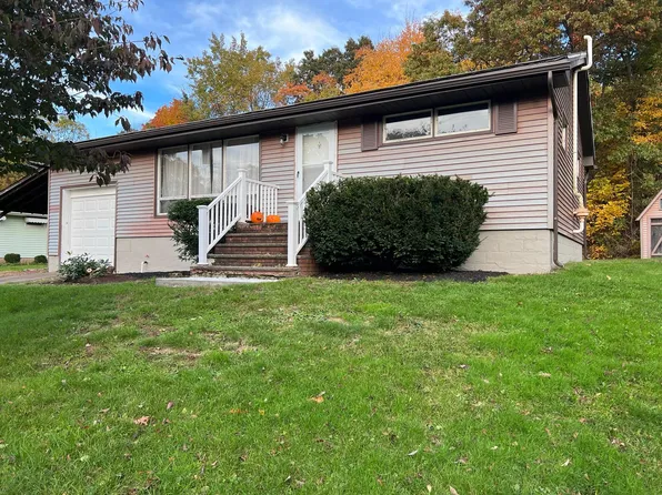 562 Woodlawn Ave, Mountain Top, PA 18707