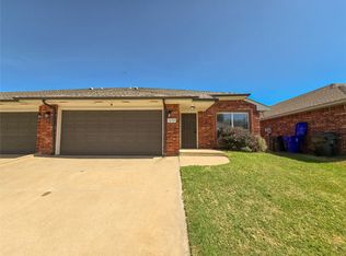 1252 Kingston Rd, Norman, OK 73071