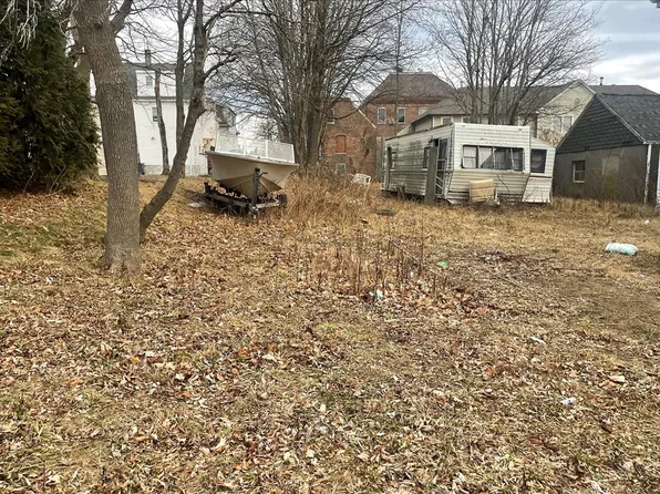 59 Merrimac St, New Bedford, MA 02740