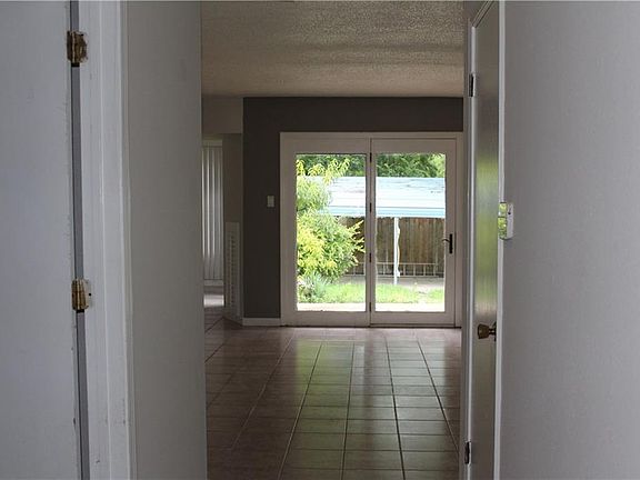 4th image of 9707 Hansford Dr