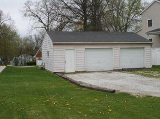 2757 Michaels Dr, Akron, OH 44312