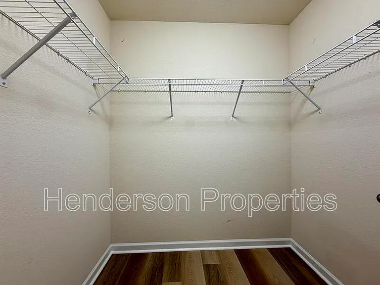 3122 Riley Ave — Photo 11