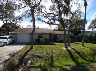 915 Poinciana Rd, Venice, FL 34293
