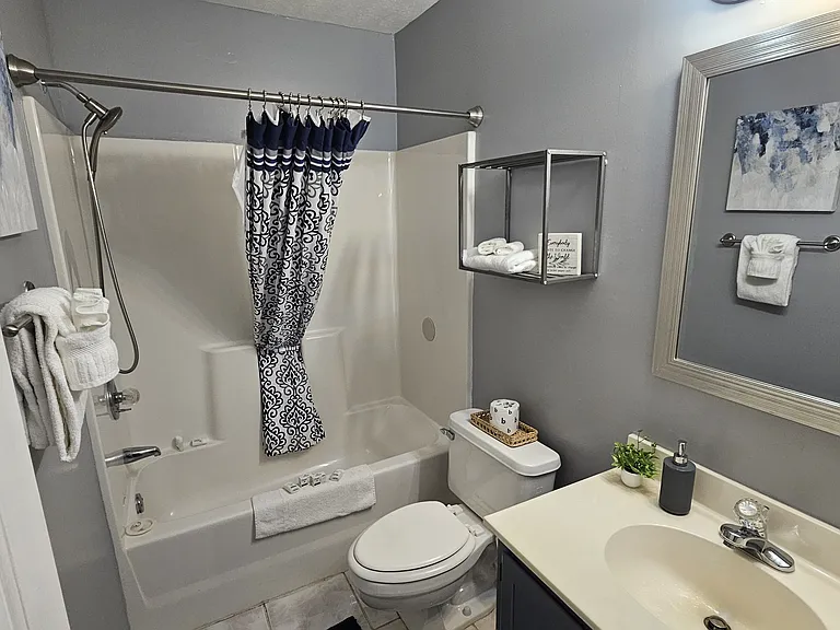 589 Blue River Ct #4C — Photo 16